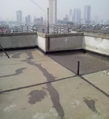 毕节漏水维修 楼顶漏水是什么原因，楼顶漏水维修方法是什么?